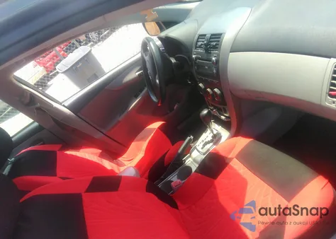 2011 Toyota Corolla Le z USA, uszkodzony, nr VIN 2T1BU4EEXBC686680